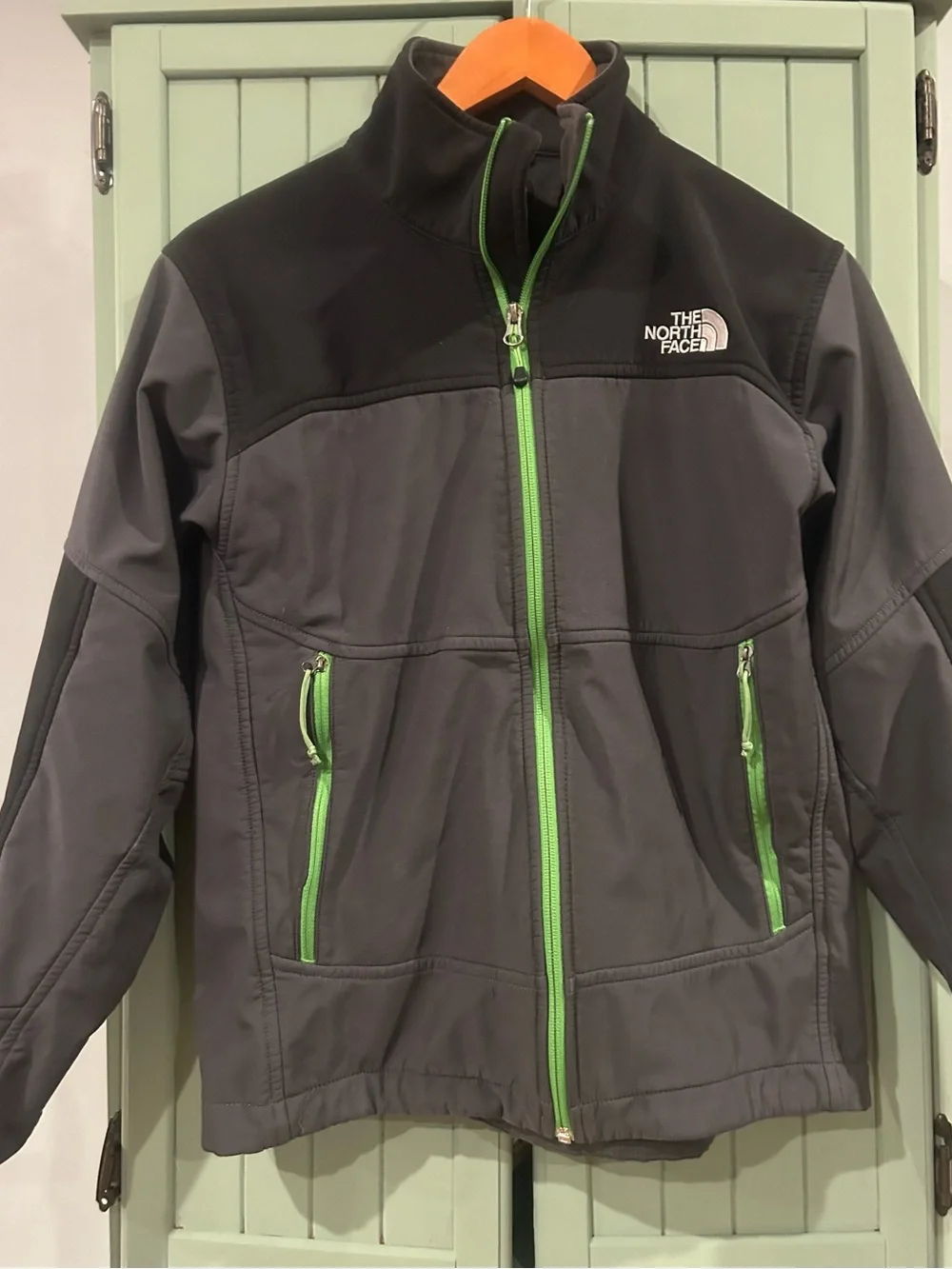 The North Face Sentinel Windstopper Softshell Jacket